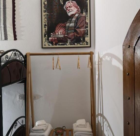 اتاق چهار تخته با دستشویی مشترک, Riad & Café Culturel Bab El Fan