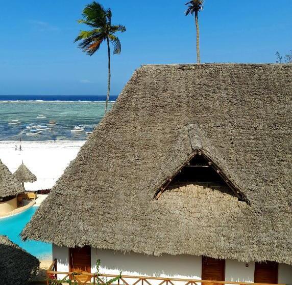 اتاق اساندارد با چشم‌انداز جانبی به دریا, Alladin Boutique Beach Hotel And Spa Zanzibar