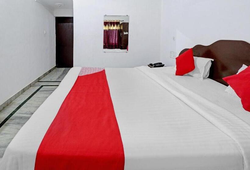 三人经典房间, Flagship Dinesh Home Stay