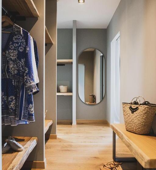 سوئیت کلاب, Le Garage Biarritz