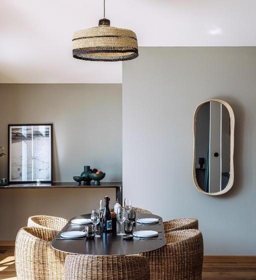 سوئیت کلاب, Le Garage Biarritz