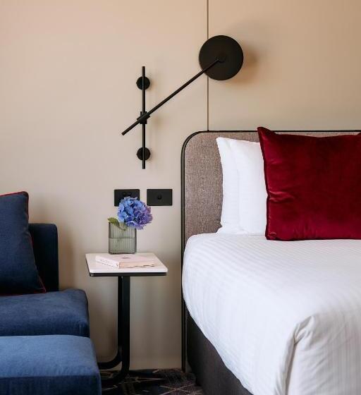 اتاق سوپریور با تخت بزرگ, Mercure Melbourne Doncaster