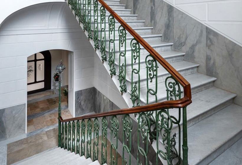家庭套房, Palazzo Donna Elisabetta