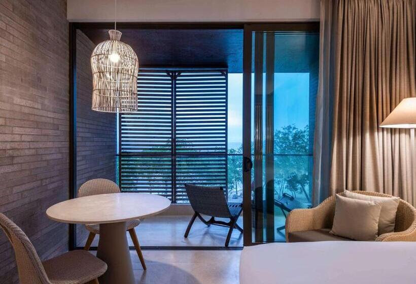 اتاق لوکس با تخت بزرگ, Sofitel Barú Calablanca