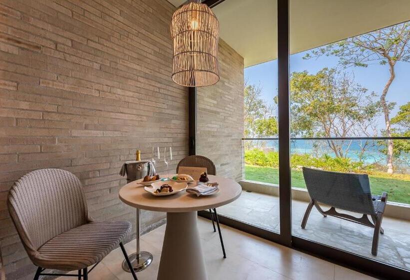 اتاق سوپریور با تخت بزرگ, Sofitel Barú Calablanca