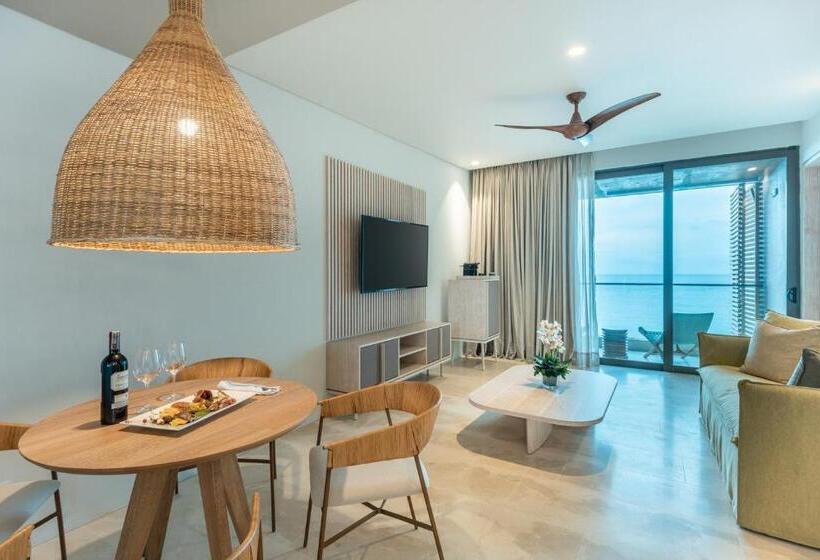 سوییت سوپریور, Sofitel Barú Calablanca