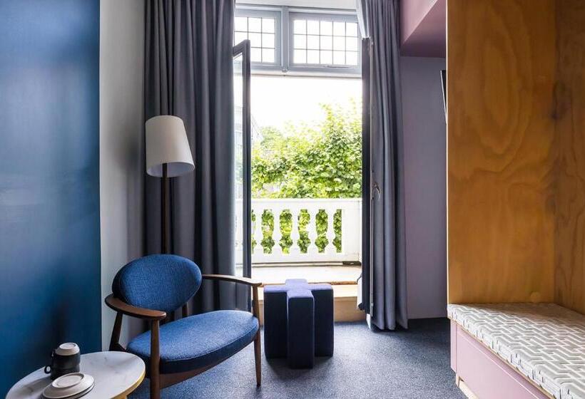 جناح جونيور مزوَّد بشرفة, Stadshotel Steegoversloot