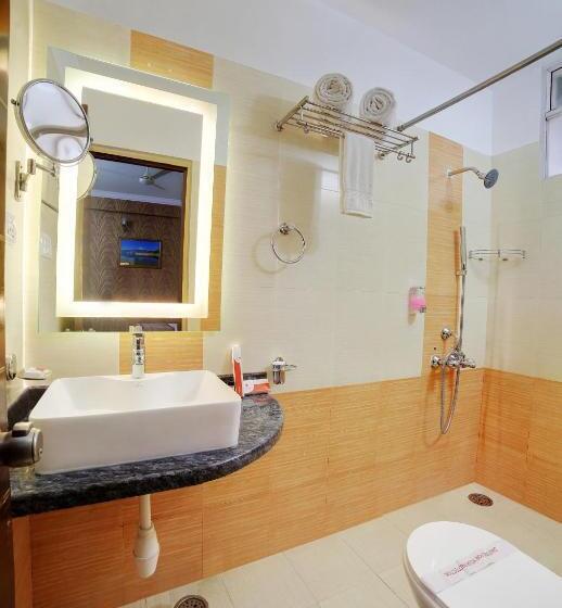 سوییت, The Liverpool Blue Hotels