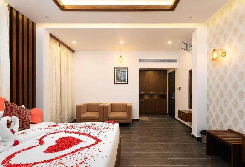 سوییت اجرایی, Wolkenburg Resort & Spa