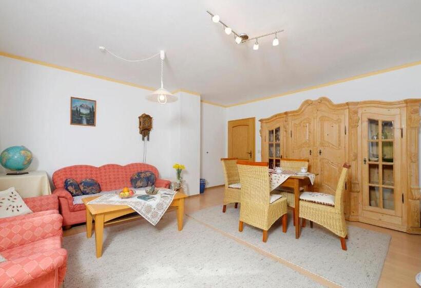 带1个卧室带花园景观的公寓, Gästehaus Koyerbauer Boardinghouse