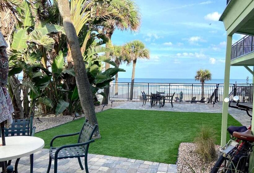 سوئیت با تخت بزرگ, Organic Beach Retreat