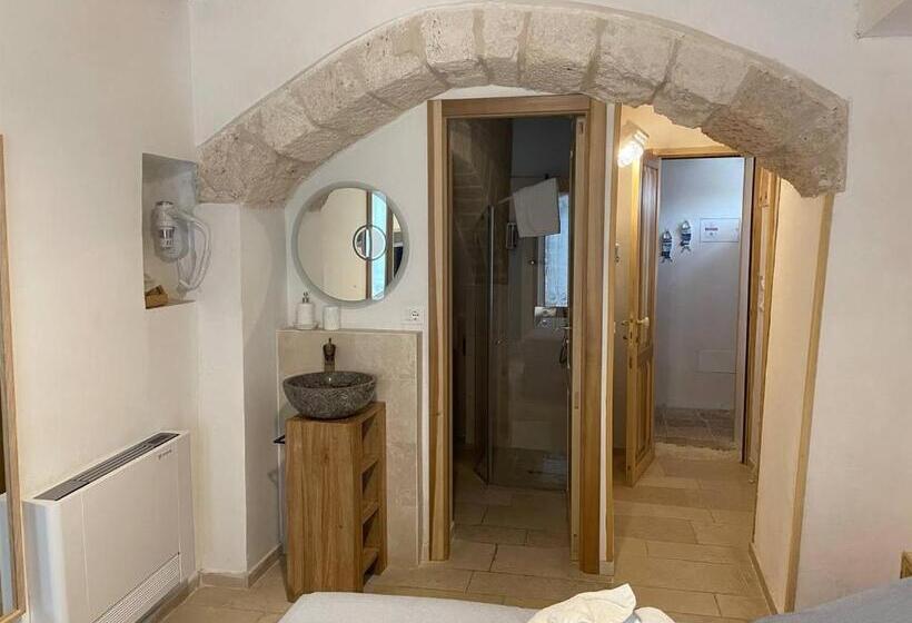 اتاق استاندارد با تراس, L Arco Antico   Una Casa Sul Mare