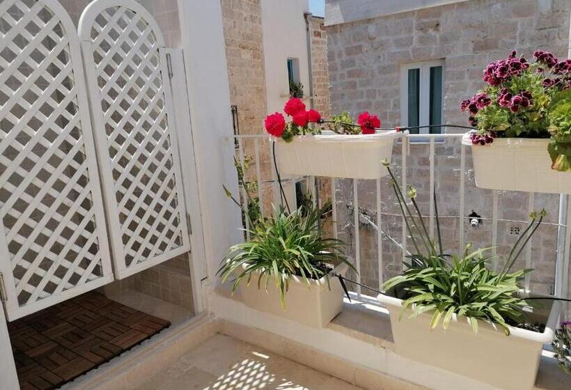 اتاق استاندارد با بالکن, L Arco Antico   Una Casa Sul Mare