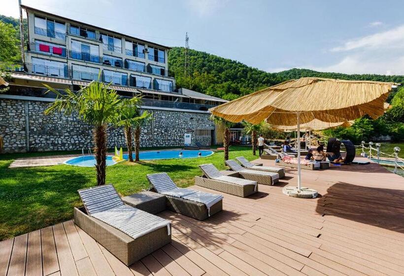 اتاق سوپریور, Pensiunea Decebal Resort   Cazanele Dunarii