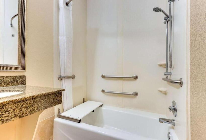 اتاق استاندارد برای معلولان, Comfort Inn & Suites