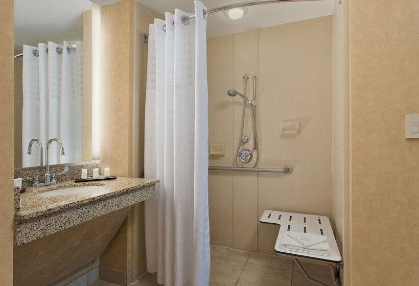 سوئیت برای معلولان, Embassy Suites By Hilton Dallas Frisco Hotel & Convention Center