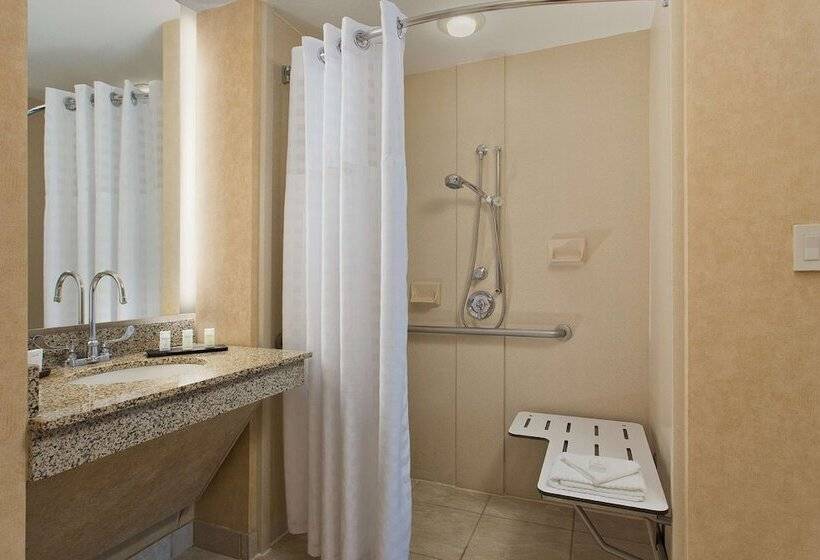 Suite Adapted for people with reduced mobility, Embassy Suites By Hilton Dallas Frisco Convention Ctr & Spa