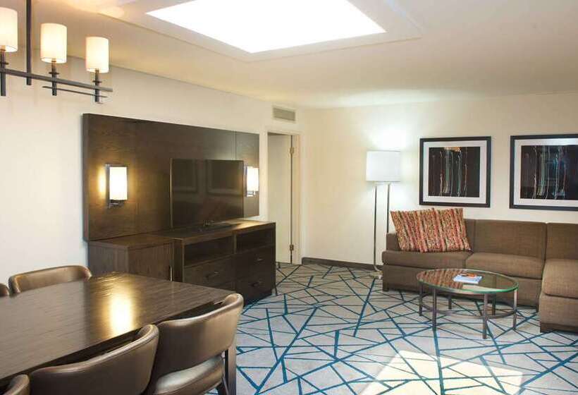 سوییت, Embassy Suites By Hilton Nashville At Vanderbilt