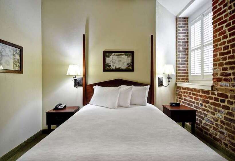 سوییت, Embassy Suites By Hilton Nashville At Vanderbilt