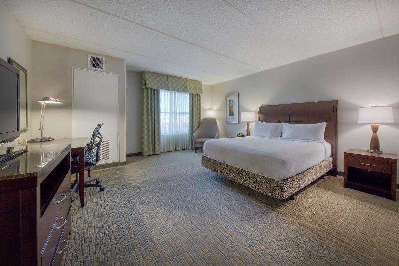 اتاق استاندارد با تخت بزرگ, Hilton Garden Inn Durham Southpoint