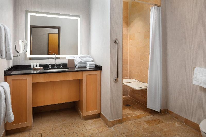 سوئیت با تخت بزرگ, Hilton Garden Inn Durham Southpoint