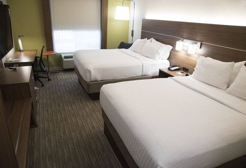 اتاق استاندارد, Holiday Inn Express & Suites Alexandria, An Ihg