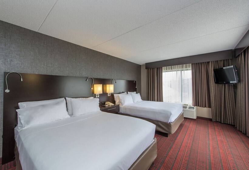 سوییت, Holiday Inn Express Hotel & Suites Auburn, An Ihg