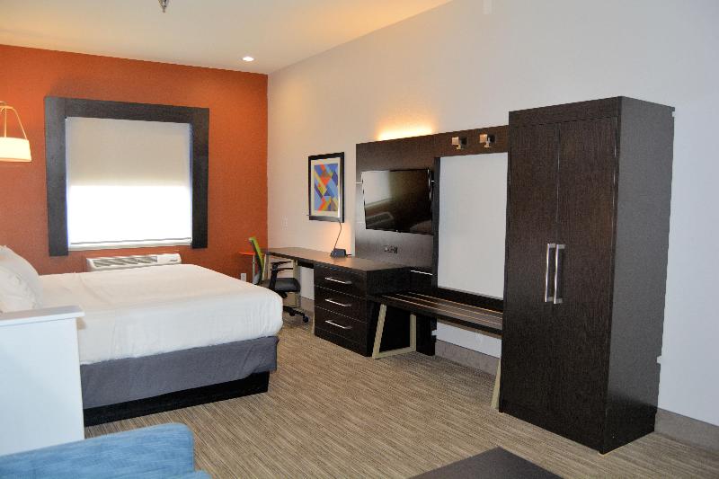 سوئیت با تخت بزرگ, Holiday Inn Express Hotel And Suites Abilene, An Ihg