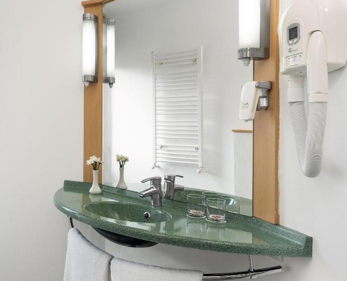 اتاق استاندارد با تخت دوبل, Ibis Eskisehir