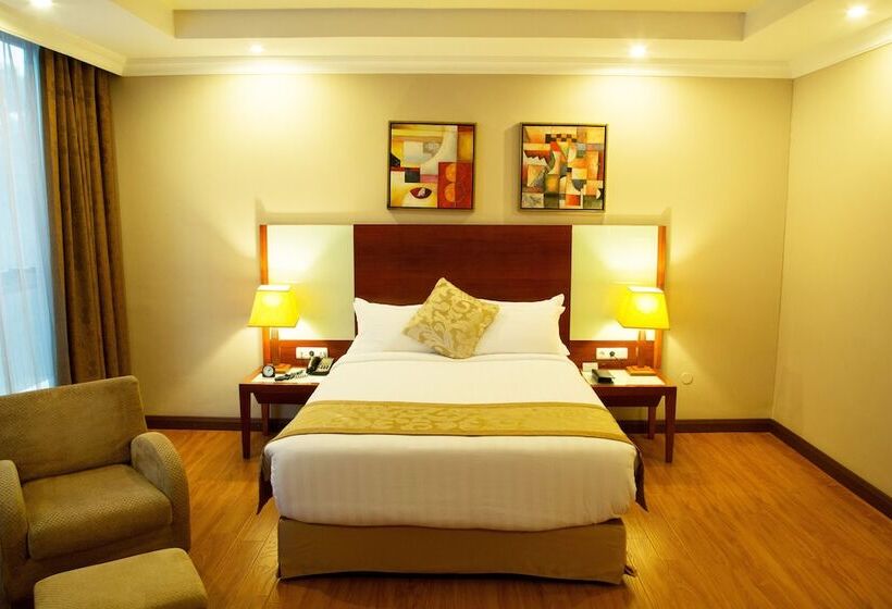 اتاق لوکس, Jupiter International Hotel   Cazanchis