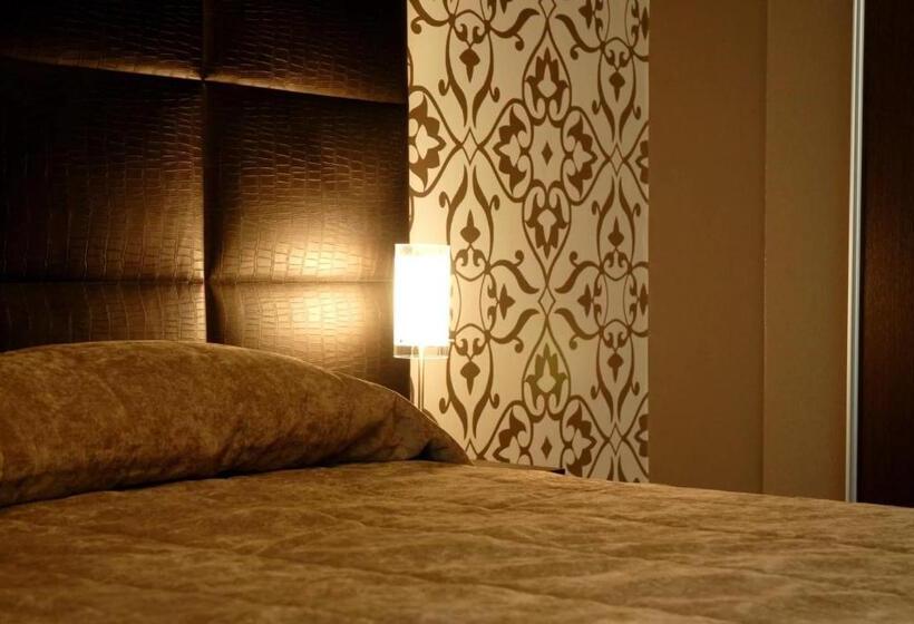 اتاق عادی, Atmosfere Milano Marittima