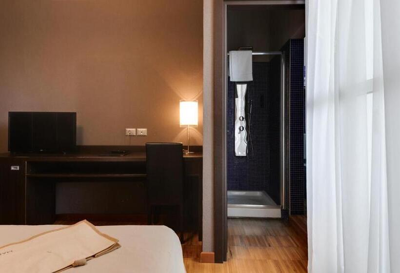 اتاق سوپریور, Atmosfere Milano Marittima