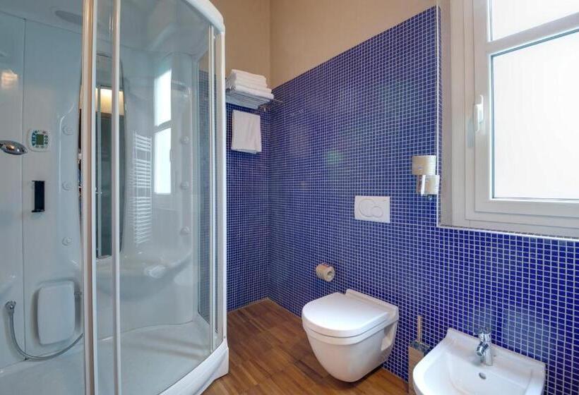اتاق استاندارد, Atmosfere Milano Marittima
