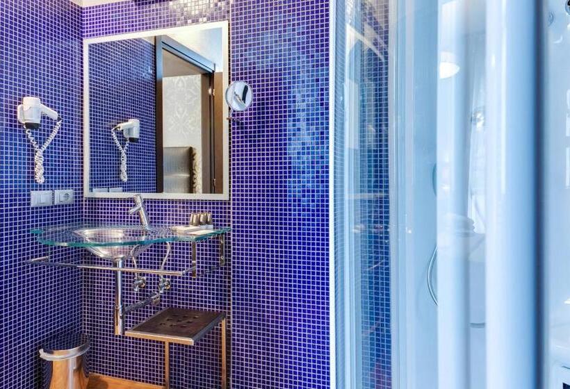 اتاق استاندارد, Atmosfere Milano Marittima