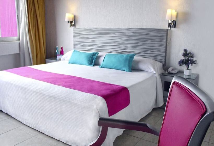 Quarto Familiar, Mia City Villa Hermosa