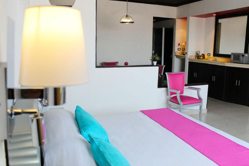 سوییت, Mia City Villa Hermosa