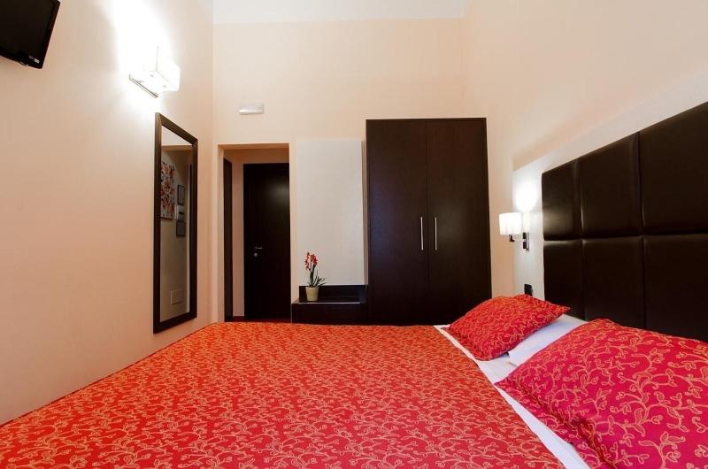اتاق خانوادگی, Mia City Villa Hermosa