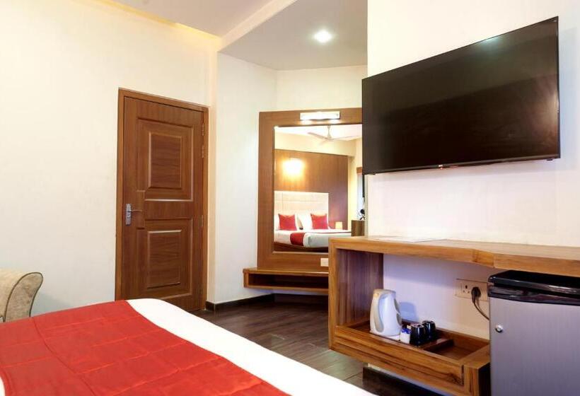 سوییت جونیور, Prestige, Mangalore