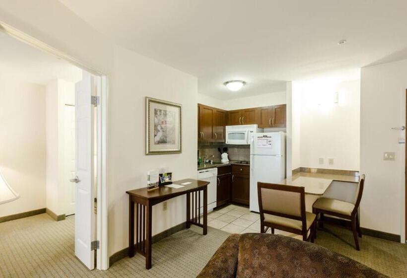 سوئیت 2 خوابه, Staybridge Suites Austin Airport, An Ihg
