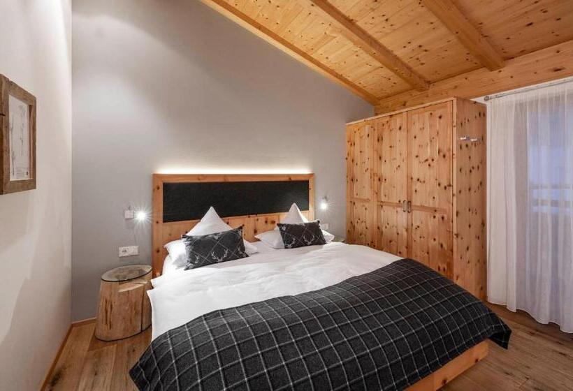کلبه ییلاقی سوپریور یک خوابه, Feuerstein Nature Family Resort