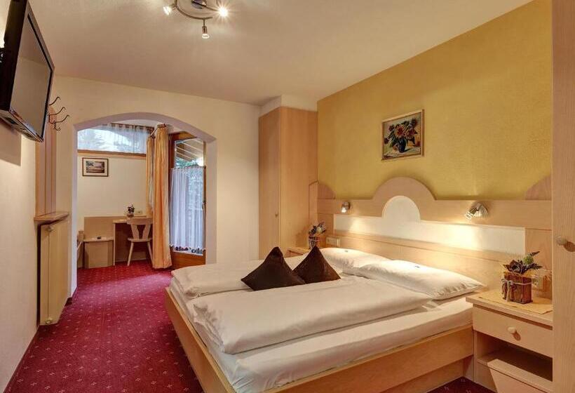 اتاق استاندارد با بالکن, Gisserhof