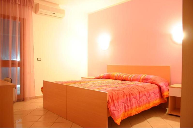 اتاق استاندارد, L Arcobaleno