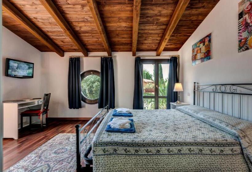 اتاق استاندارد, Relais Villaggio Azzurro