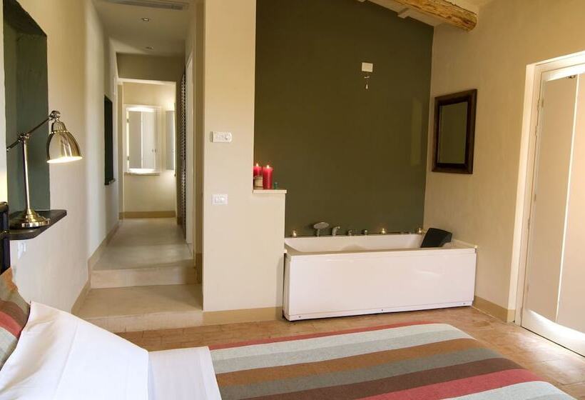 اتاق لوکس, Tenuta San Marcello