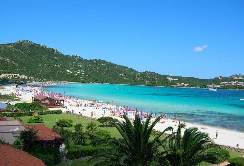 آپارتمان 1 خوابه با چشم‌انداز استخر, Marinella, Sardegna