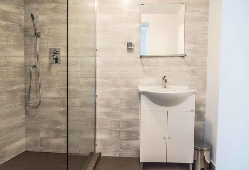 آپارتمان 1 خوابه, 6 Apartments
