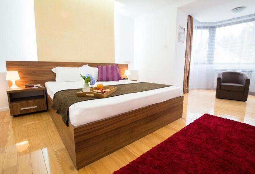 آپارتمان 1 خوابه با تراس, 6 Apartments