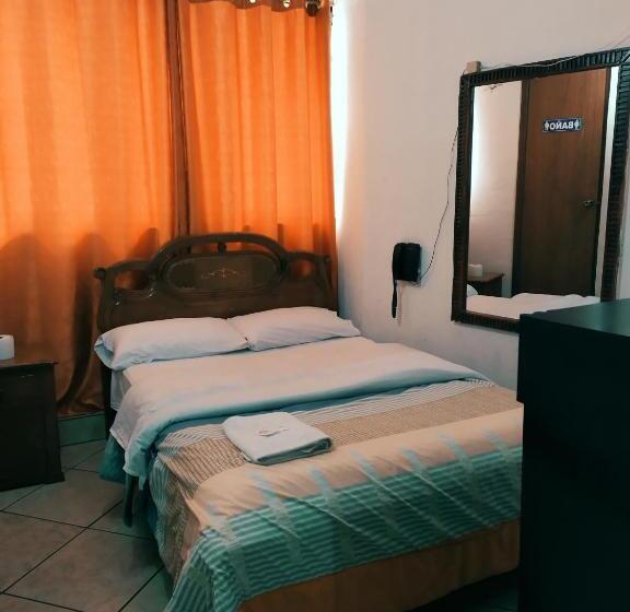 اتاق لوکس, Hostal Ajavi Del Sur
