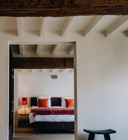 اتاق سوپریور با تخت بزرگ, B&b Anna9