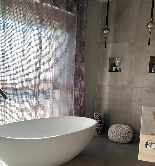 اتاق لوکس, Greenvalley Bnb